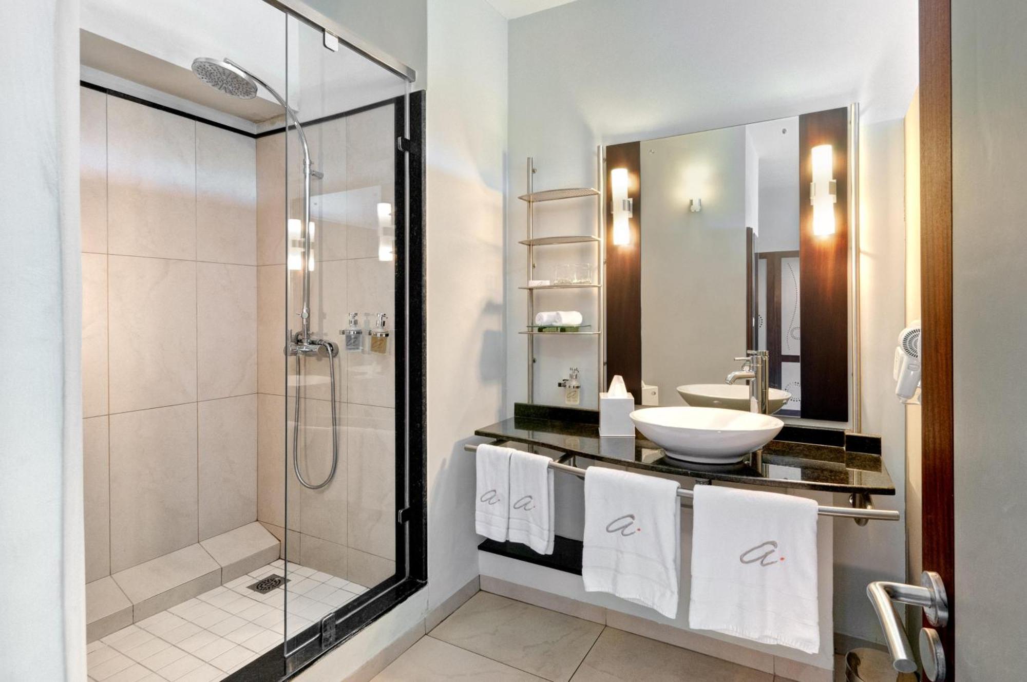 Junior Suite,1597557353:JPEG